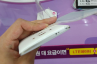 LG G3 dummy unit poses for the camera 3 lg g3 dummy 4