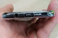 Samsung Galaxy S8 Leaks in More Photos; IR Blaster Probably Making a Return 4 Galaxy S8 Leak4