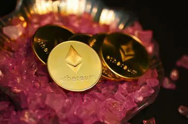 sec halts ethereum solana etfs 1