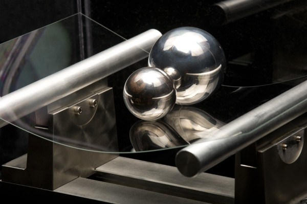 gorillaglass2 1314
