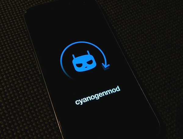 Cyanogen