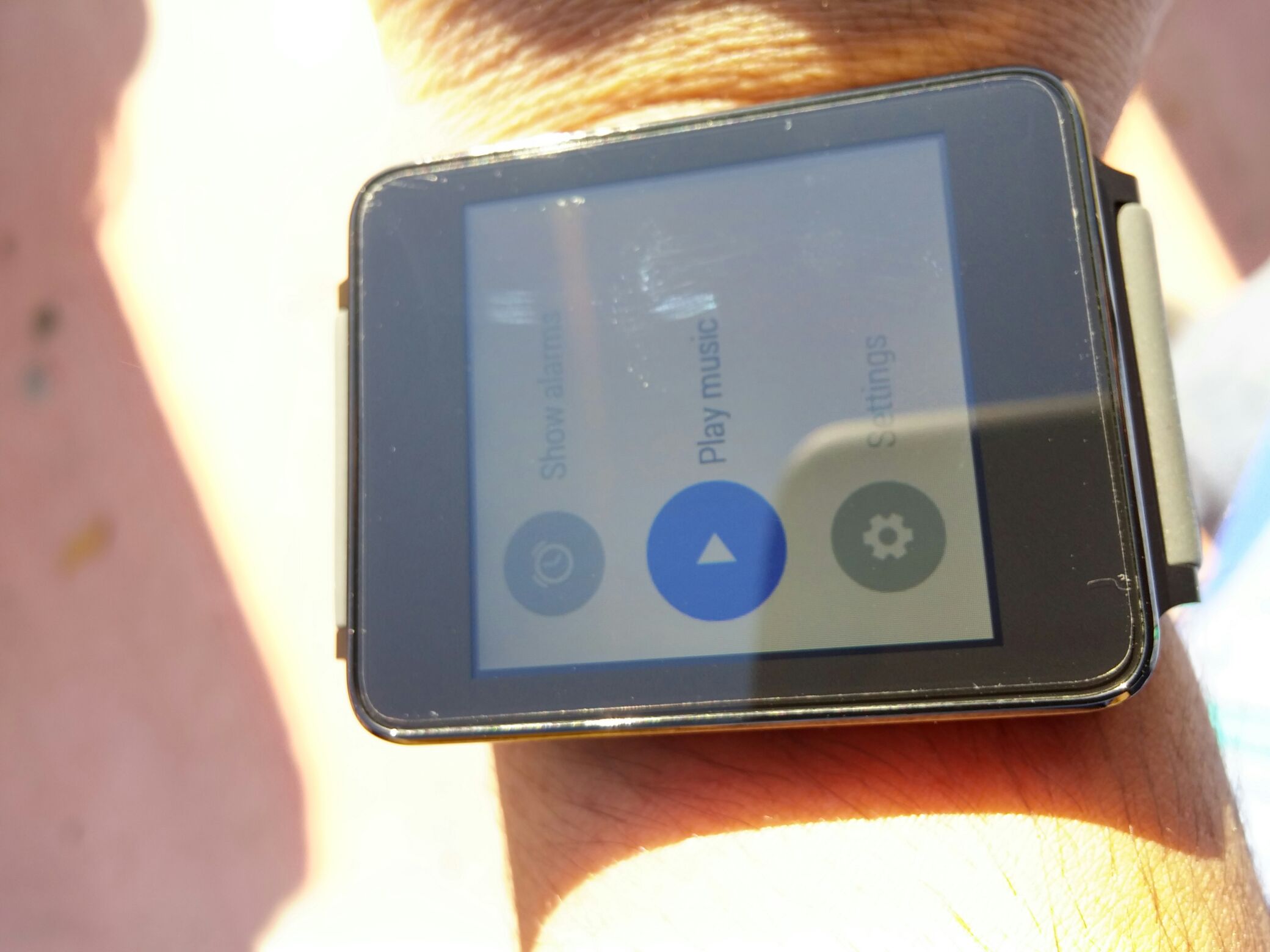 G Watch Music