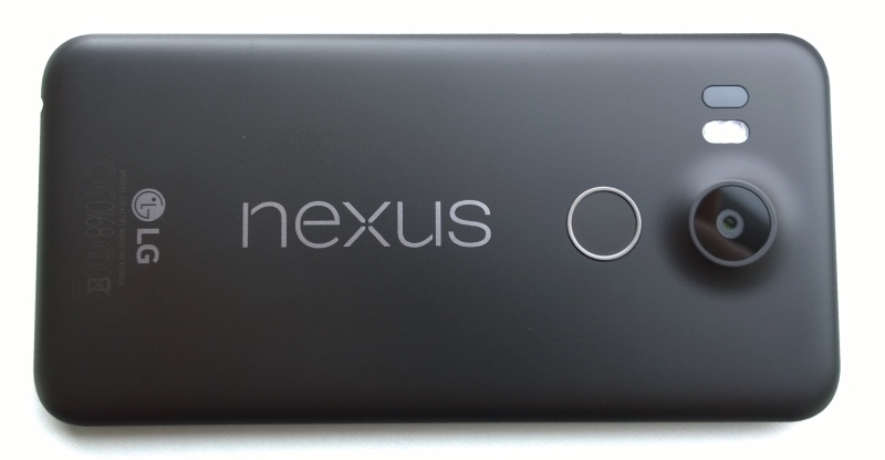 Nexus 5X - back view, highlighting the logo