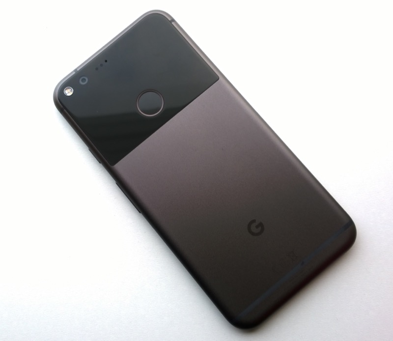 Google Pixel XL - rear view