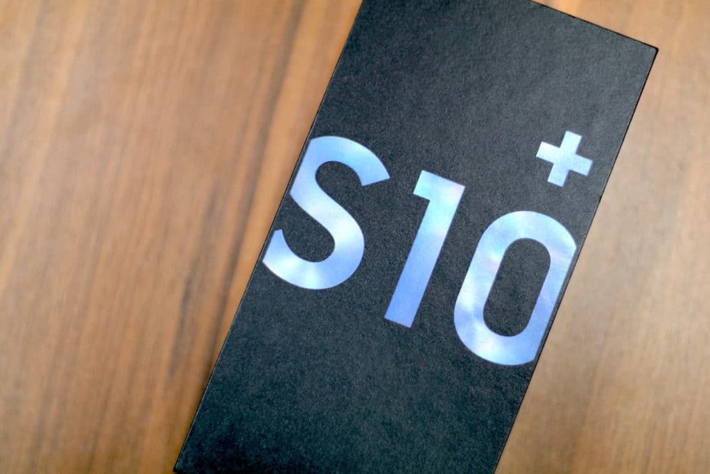 Galaxy S10 Retail Box