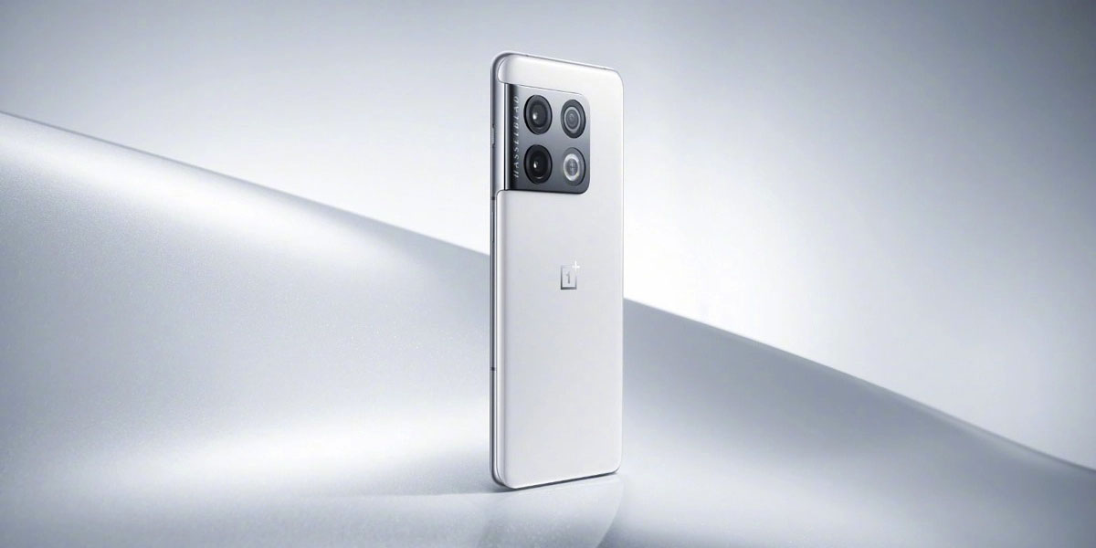 OnePlus 10 Pro Panda White Extreme Edition
