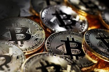 us china tariffs strengthens bitcoin