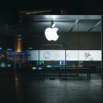 apple iphone 17 ai trail
