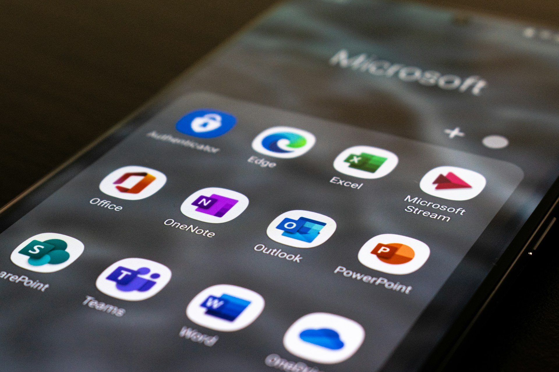 claude joins microsoft office 365
