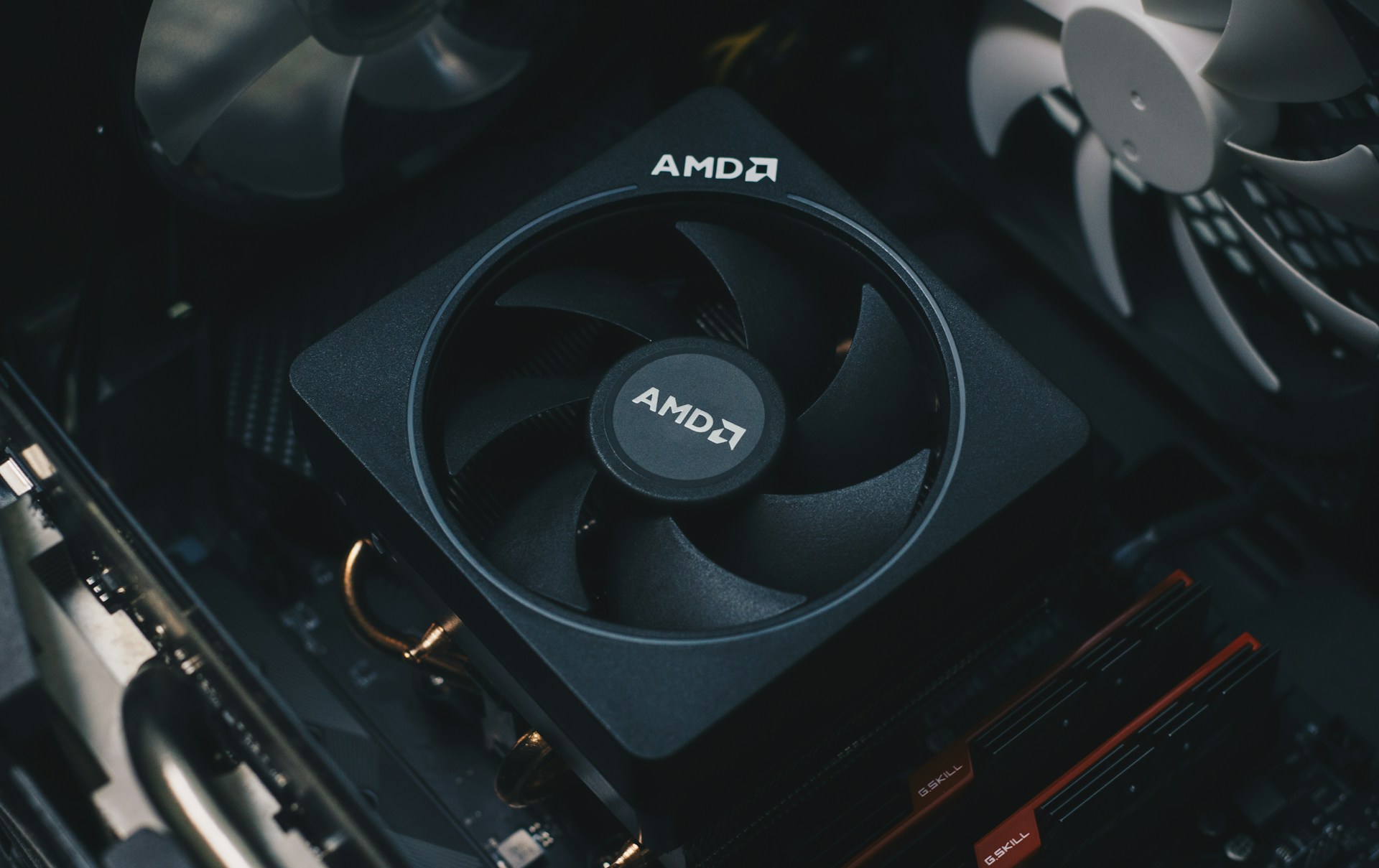openai invest in amd chips